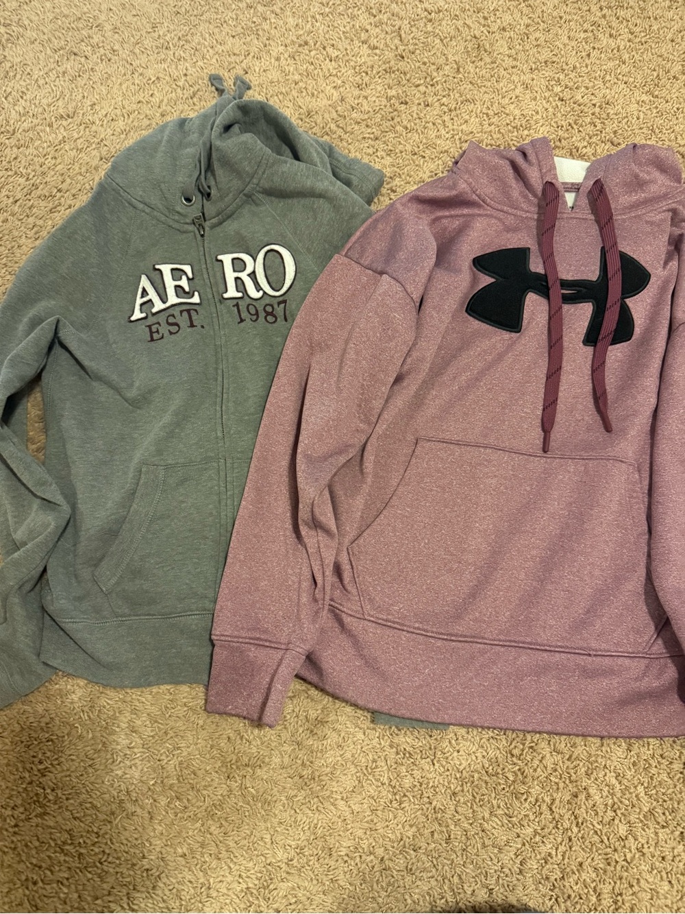 2 women’s hoodies.